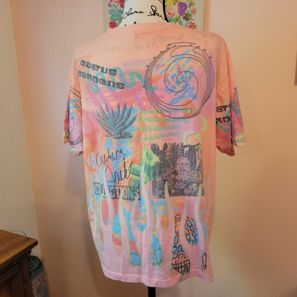 Urban Outfitters Cactus Gardens Flame Soft Tee, Pink, Orange, Boxy, NWOT, Large - Picture 11 of 14